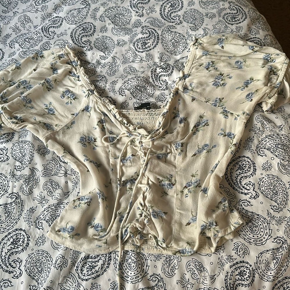 Cropped milkmaid corset style top